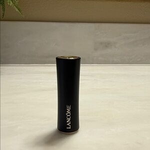 Lancôme L’Absolu Rouge Cream Lipstick Exotic Orchid 
Full size